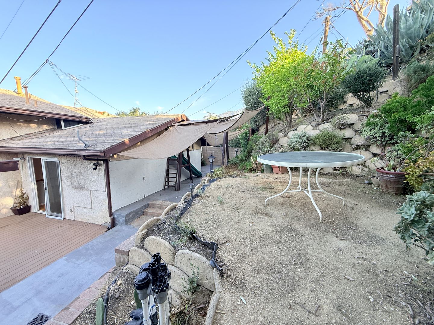 4242 Briggs Ave 33 of 42
