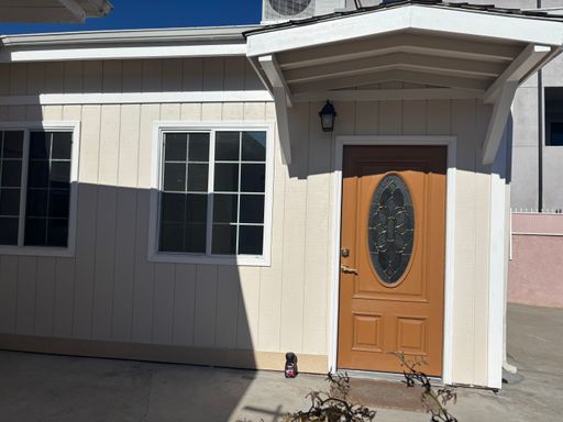 Amazing Standalone 1 Bedroom ADU!