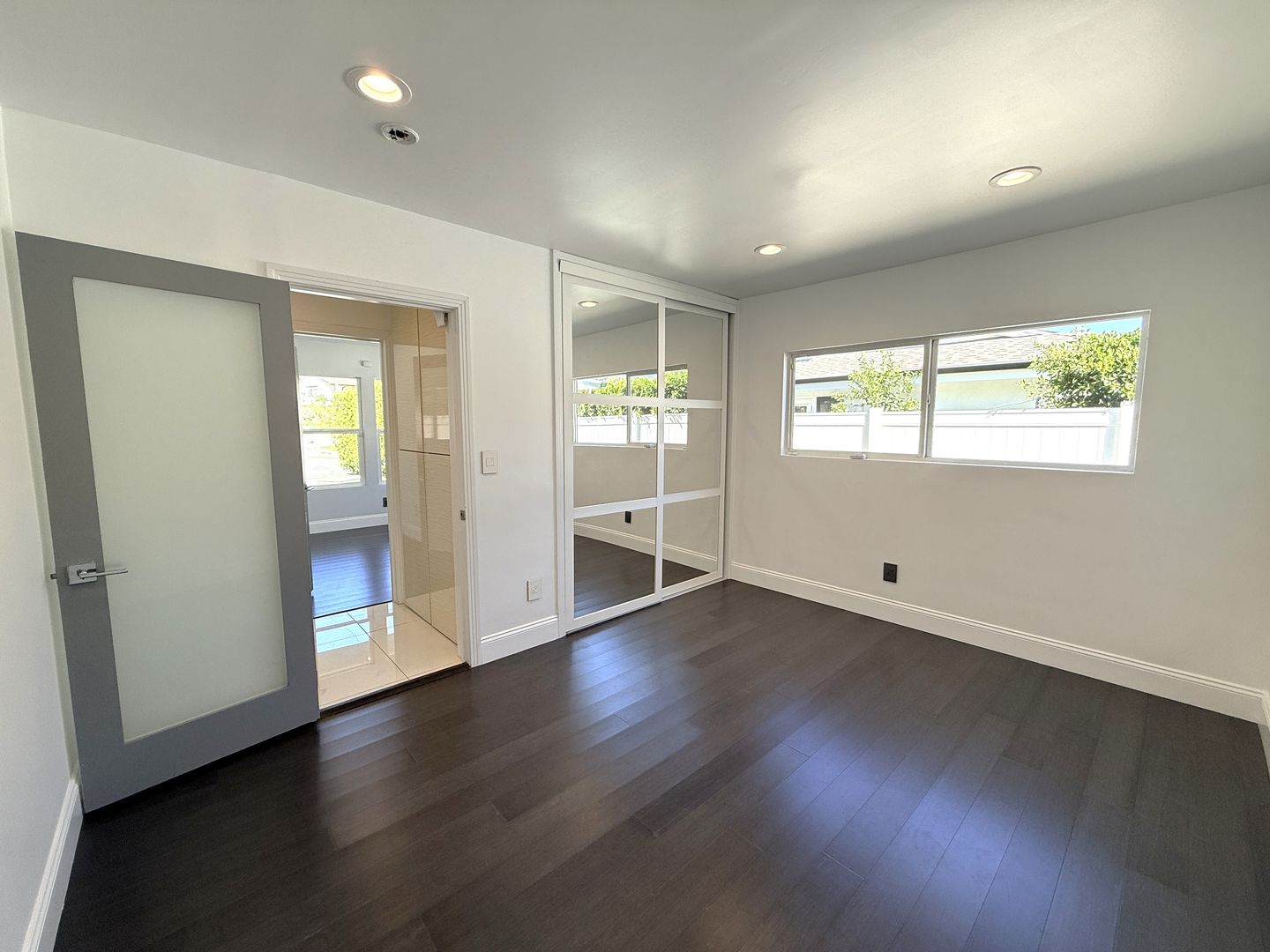 9354 Glory Ave 35 of 56