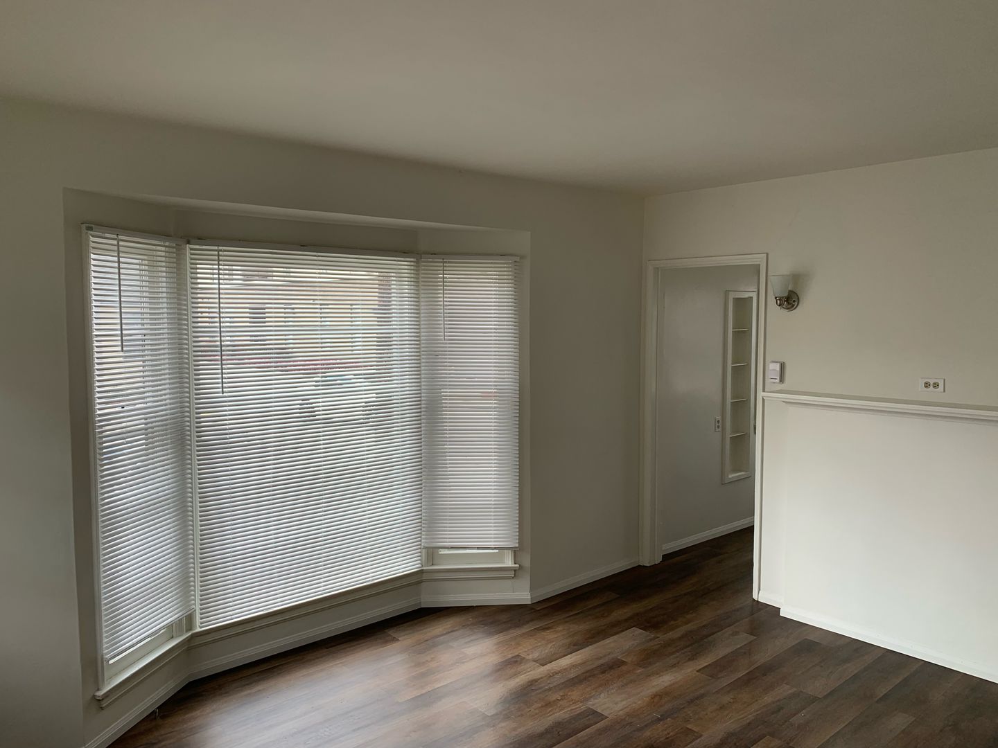Glendale Apartment: 116 S. Jackson St.