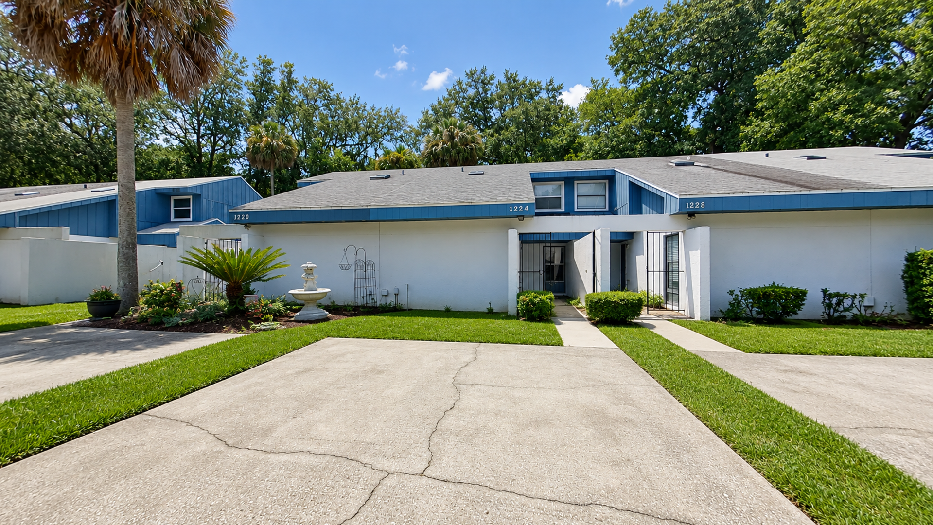 Jacksonville House: 1224 Mayport Landing Dr.