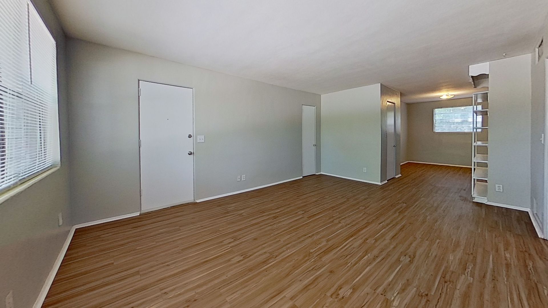 Jacksonville Apartment: 3034 Belden St