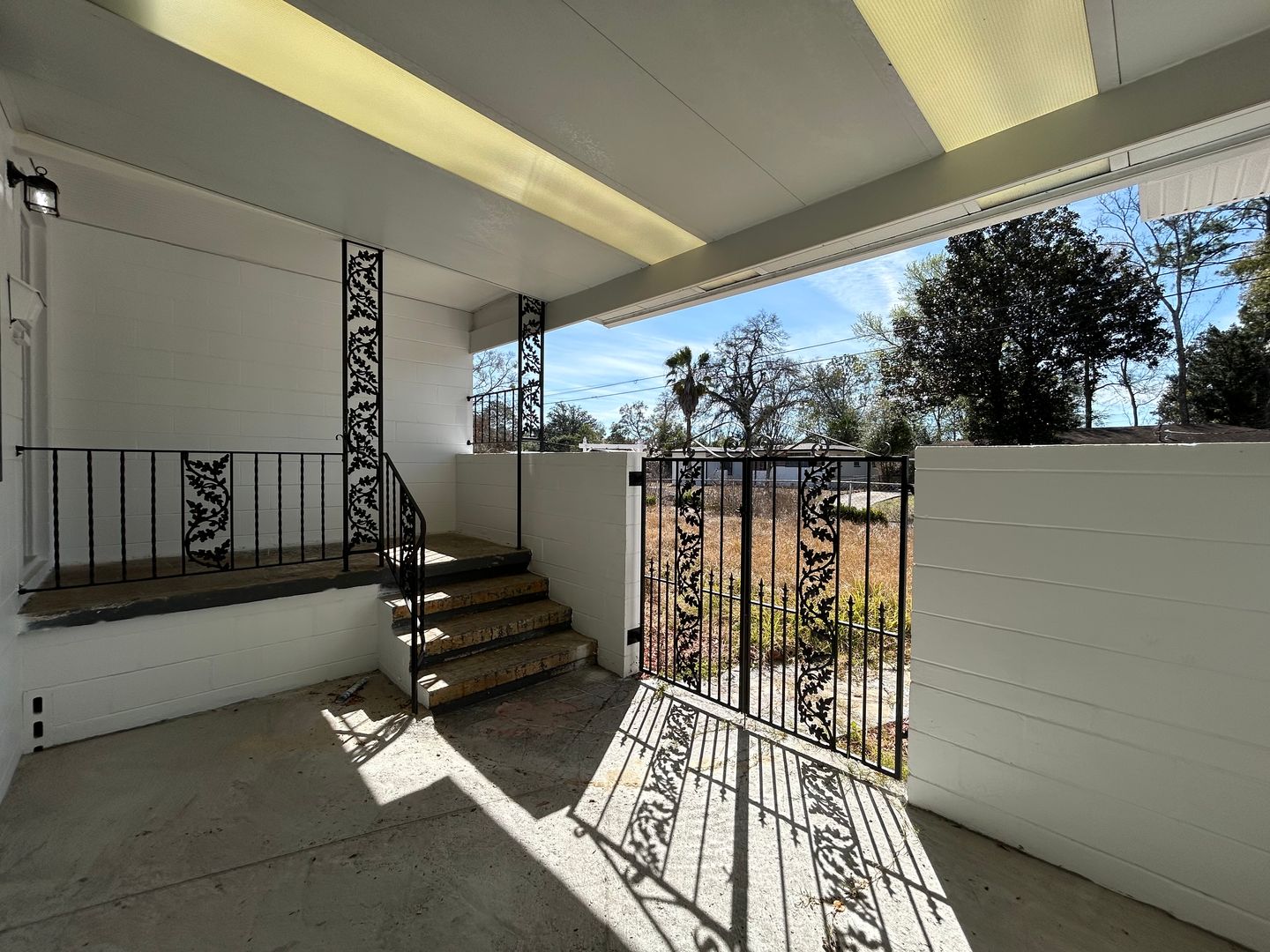 Jacksonville House: 7069 Perke Dr.