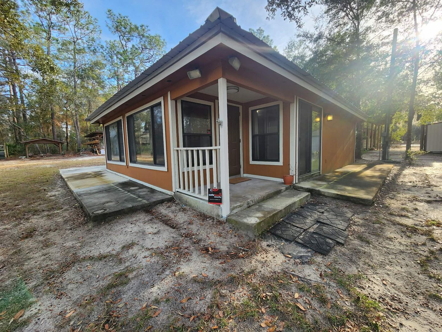 Keystone Heights House: 6780 W County Rd 214