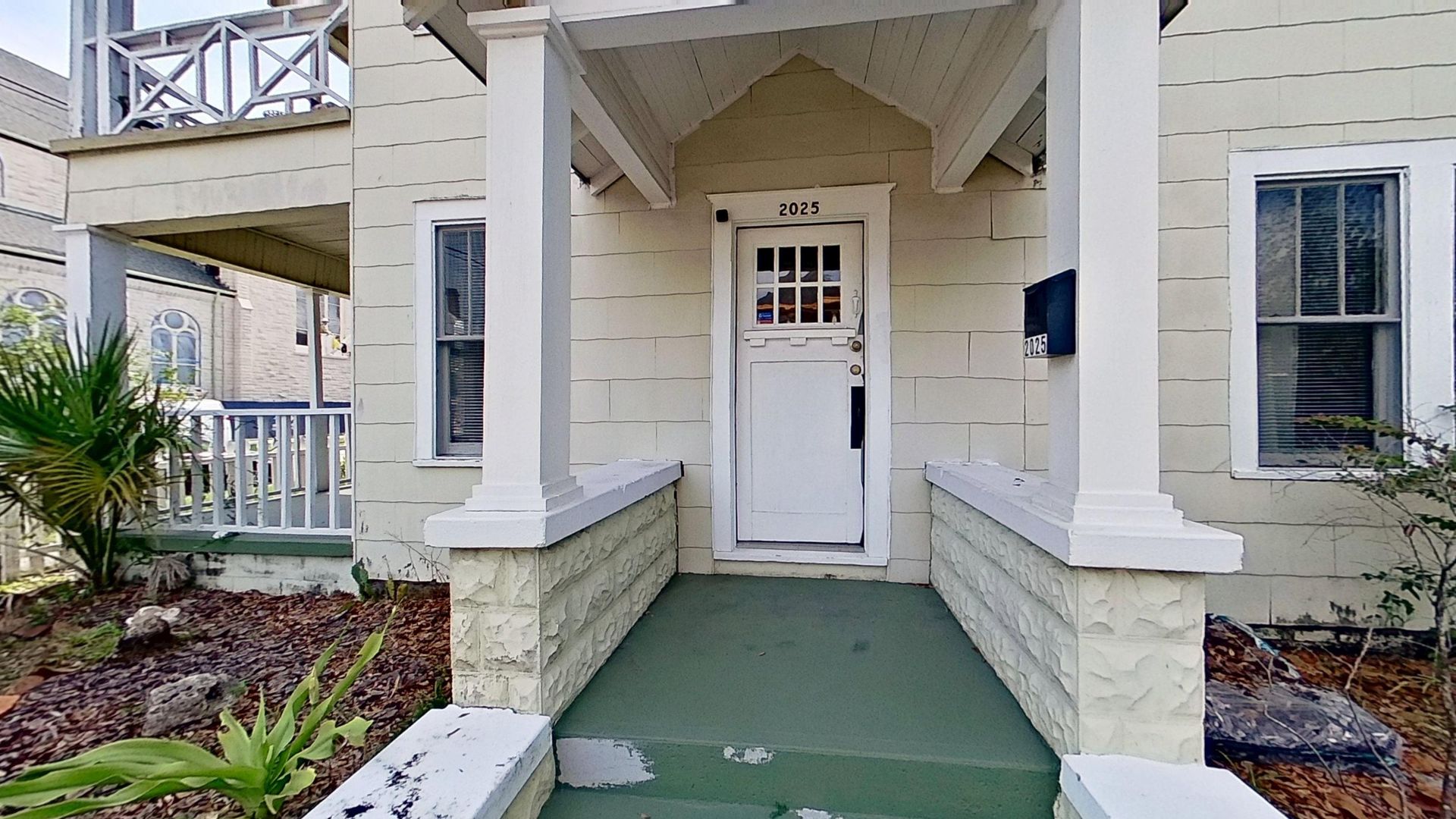 Jacksonville House: 2025 North Laura Street
