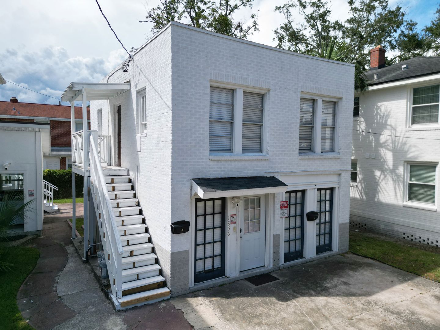 Jacksonville Apartment: 1279 Belmont Terrace