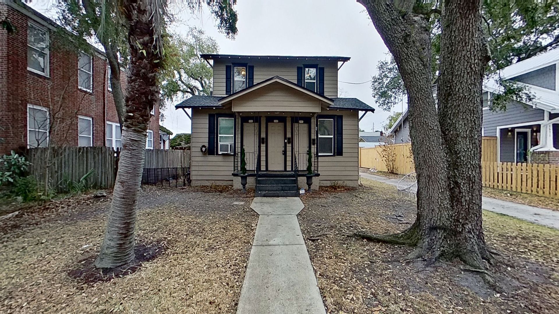 Jacksonville Apartment: 1513 Palm Avenue