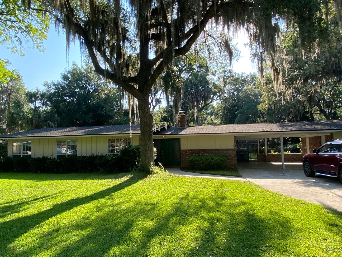 Neptune Beach House: 1301 Kings Road