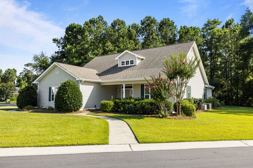 4 Bed 3 Bath Rental at 212 Carefree Lane, Morehead City, NC – photo 1