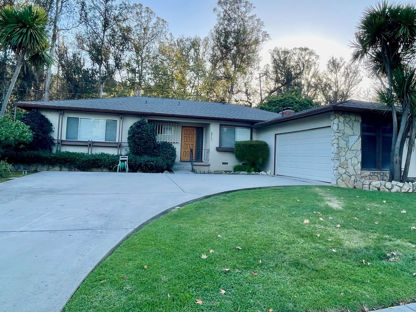 Santa Barbara House: 3717 Barcelona Dr.