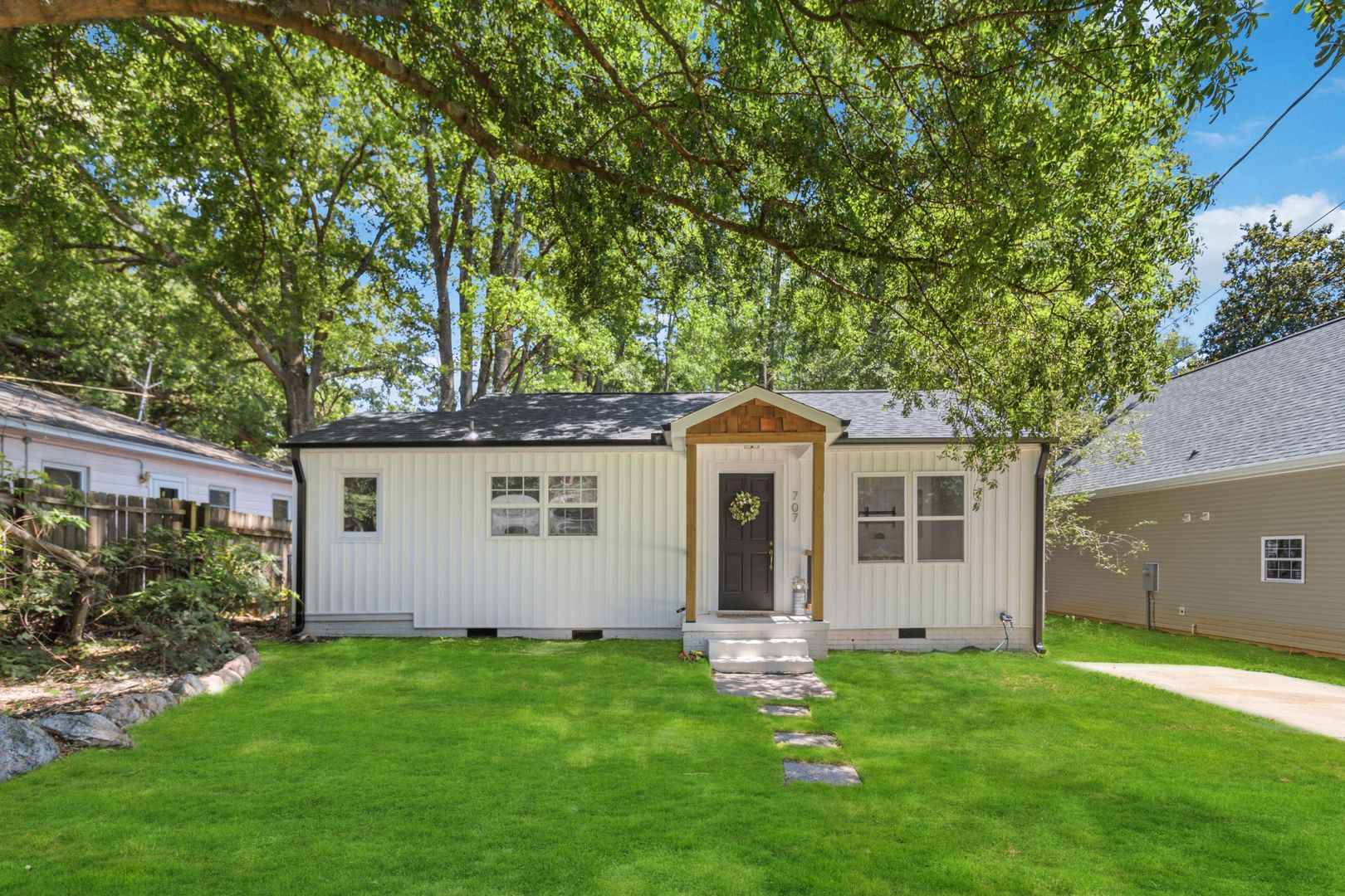 Anderson House: 707 Blair Street