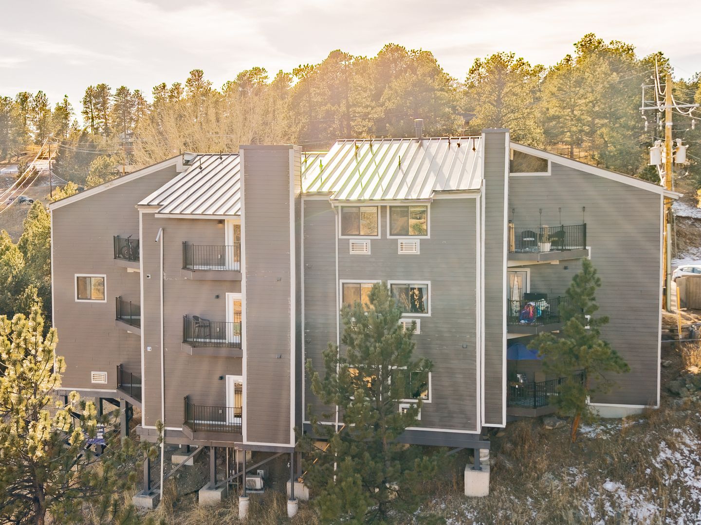 Evergreen Apartment: 27902 Meadow Drive