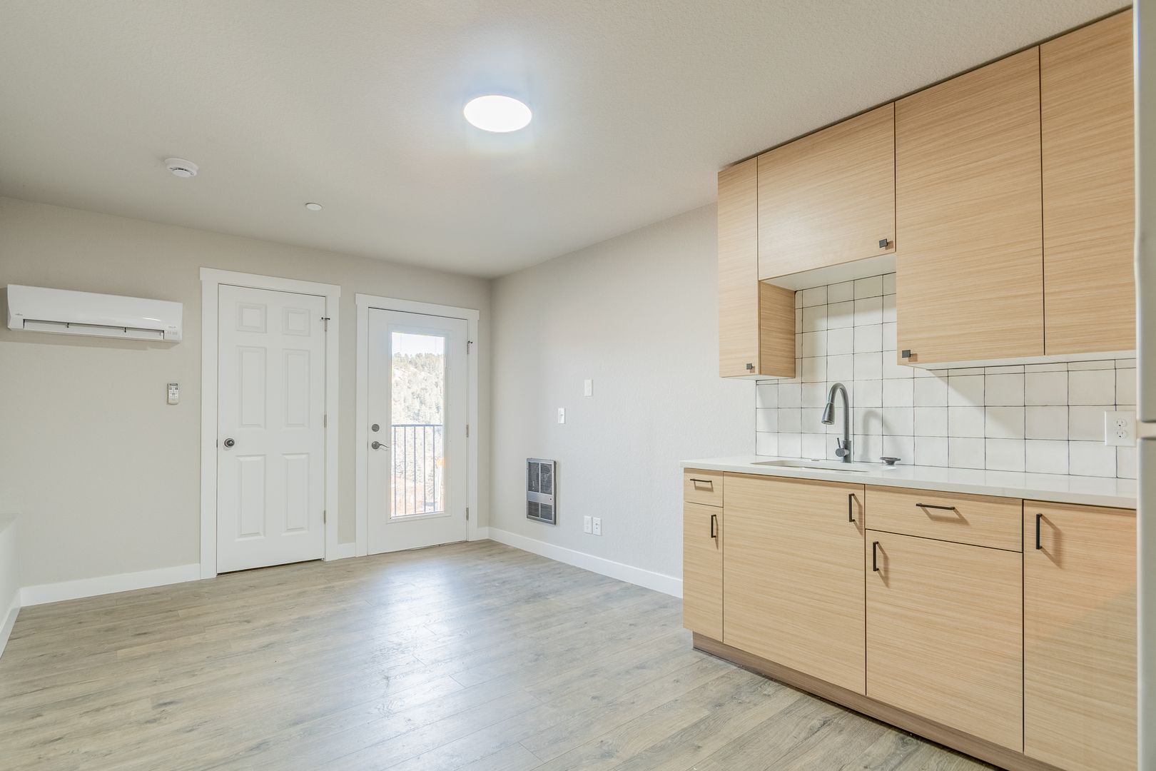 Evergreen Apartment: 27902 Meadow Drive