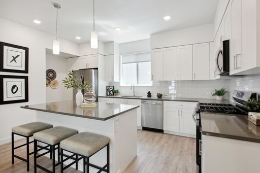 Central Park Townhomes – photo 1
