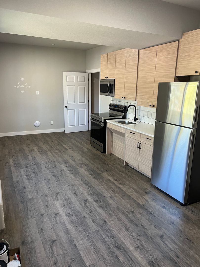 Evergreen Apartment: 27902 Meadow Drive