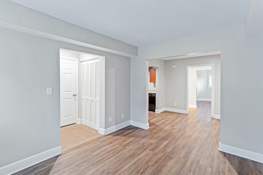 Spacious 1BR/1BA Apartment Close to Campus – photo 1