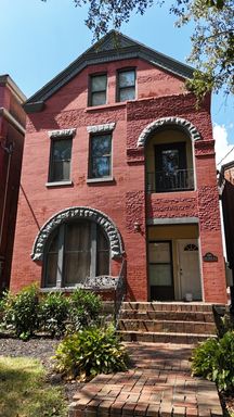 1 Bed 1 Bath Rental at 1380 S 2nd St, Apt 2, Louisville, KY – photo 1
