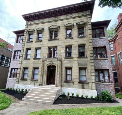 Updated 1 BR Apt Close to Campus! – photo 1