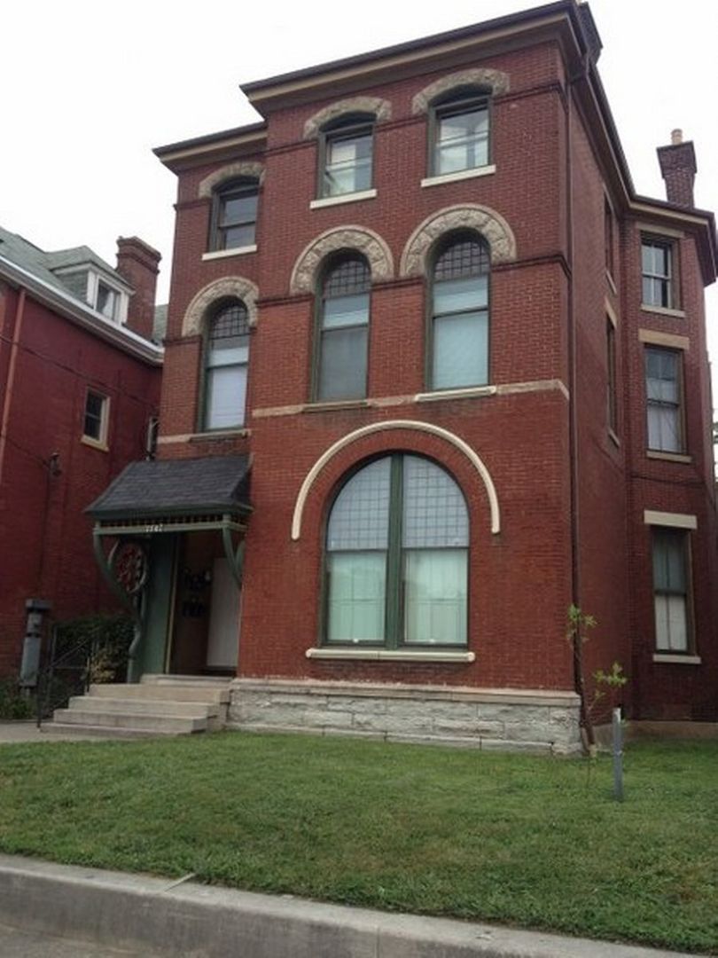 Louisville Apartment: 1147 S 2nd St