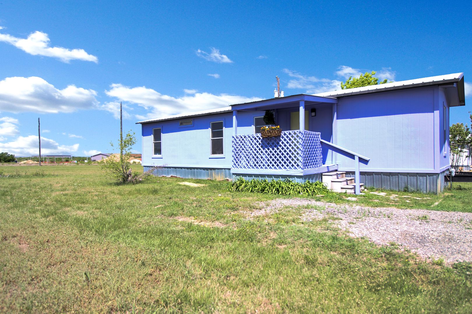 Jarrell House: 1310 FM 487