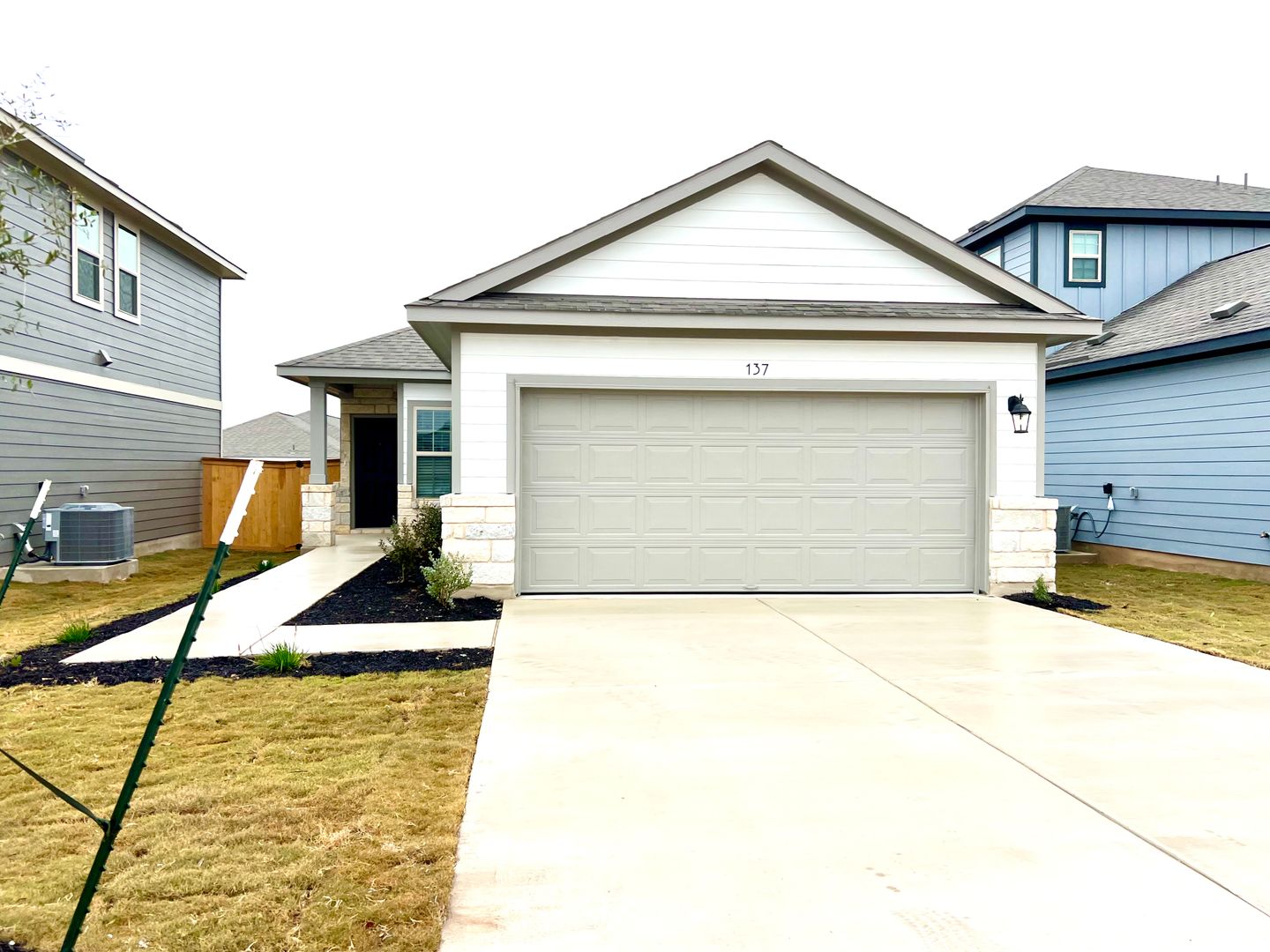 Jarrell House: 137 Kellys Hereos Way