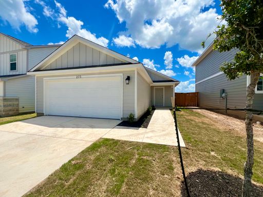 3 bedroom, 2 bath, 1 story home!