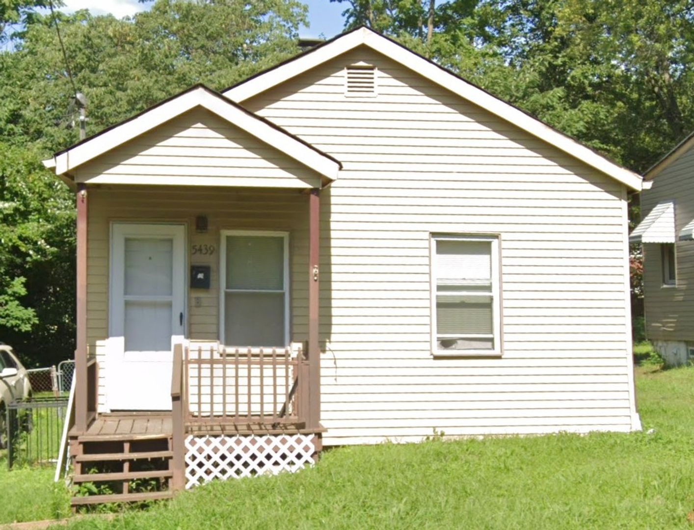 Jennings House: 5439 Hodiamont Ave