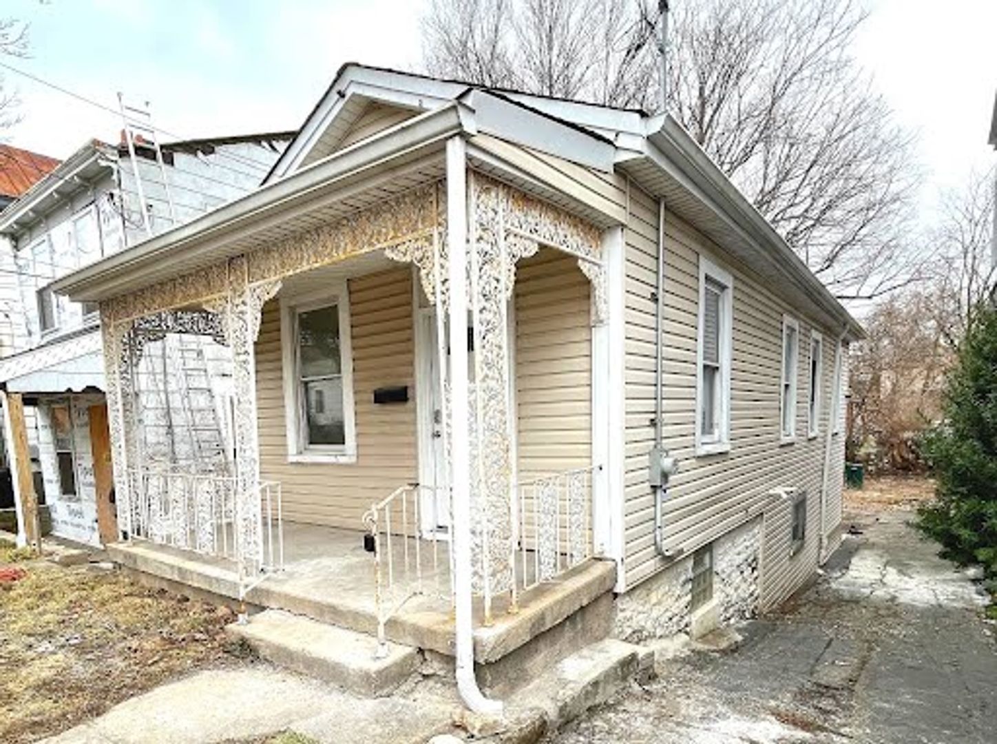 Cincinnati House: 1214 Gilsey Ave