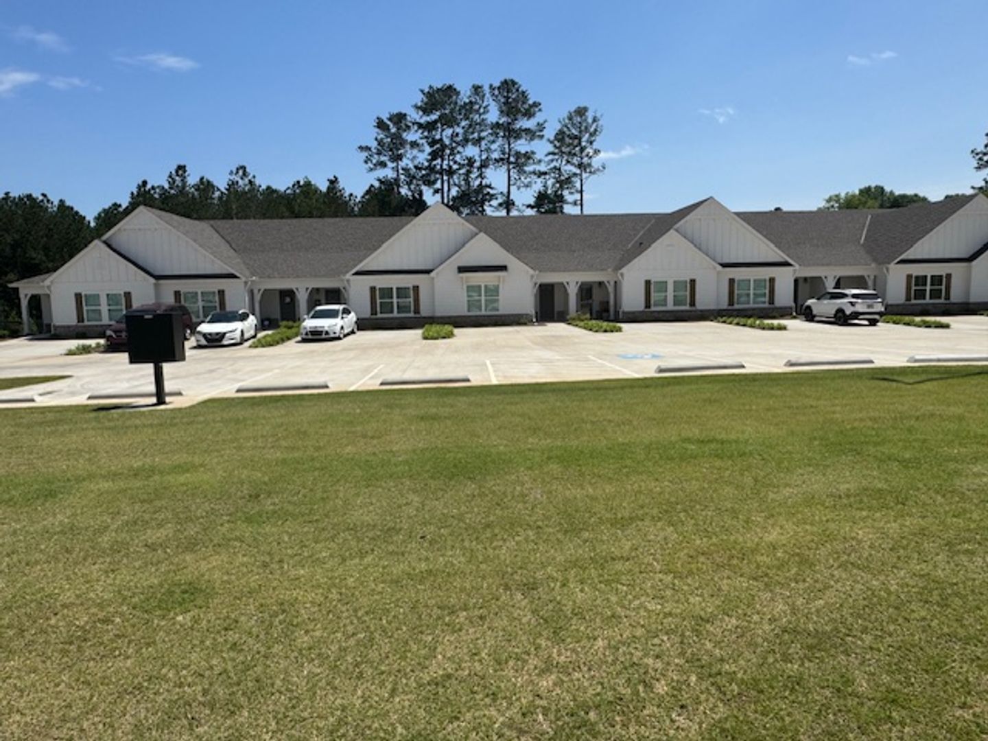 LaGrange Townhome: 1339 Mooty Bridge Road