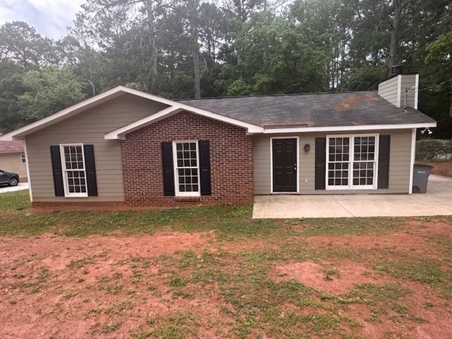 LaGrange House: 221 Hearthstone Drive