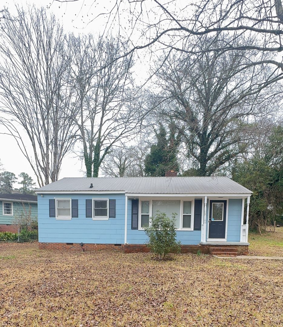 West Point House: 401 Sheppard St