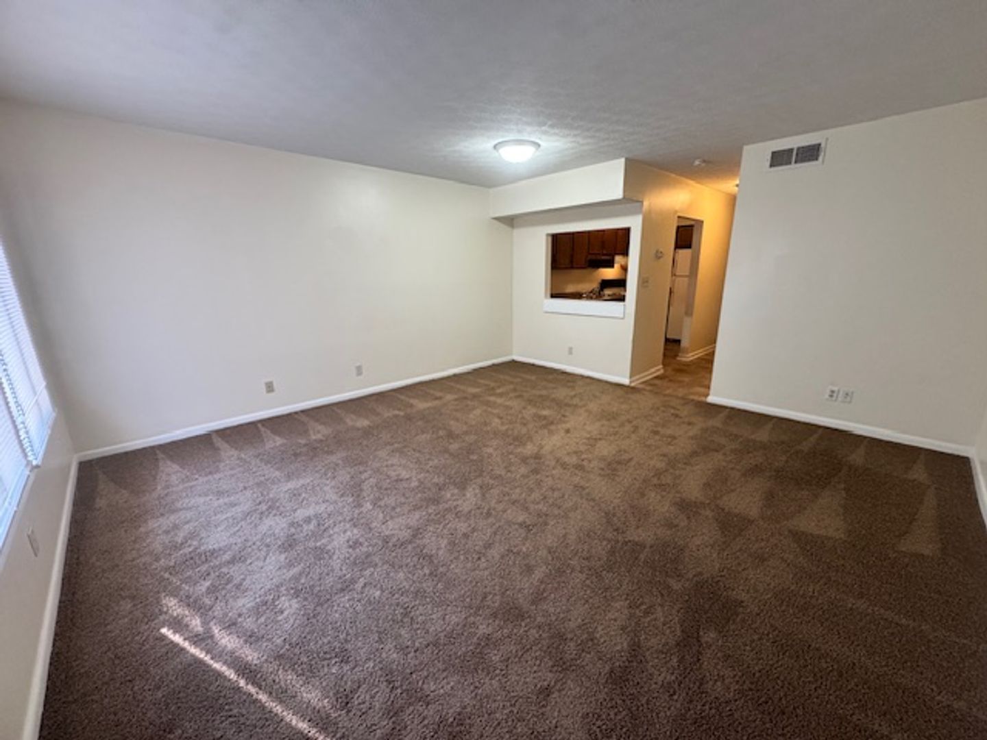 LaGrange Apartment: Starmount Drive