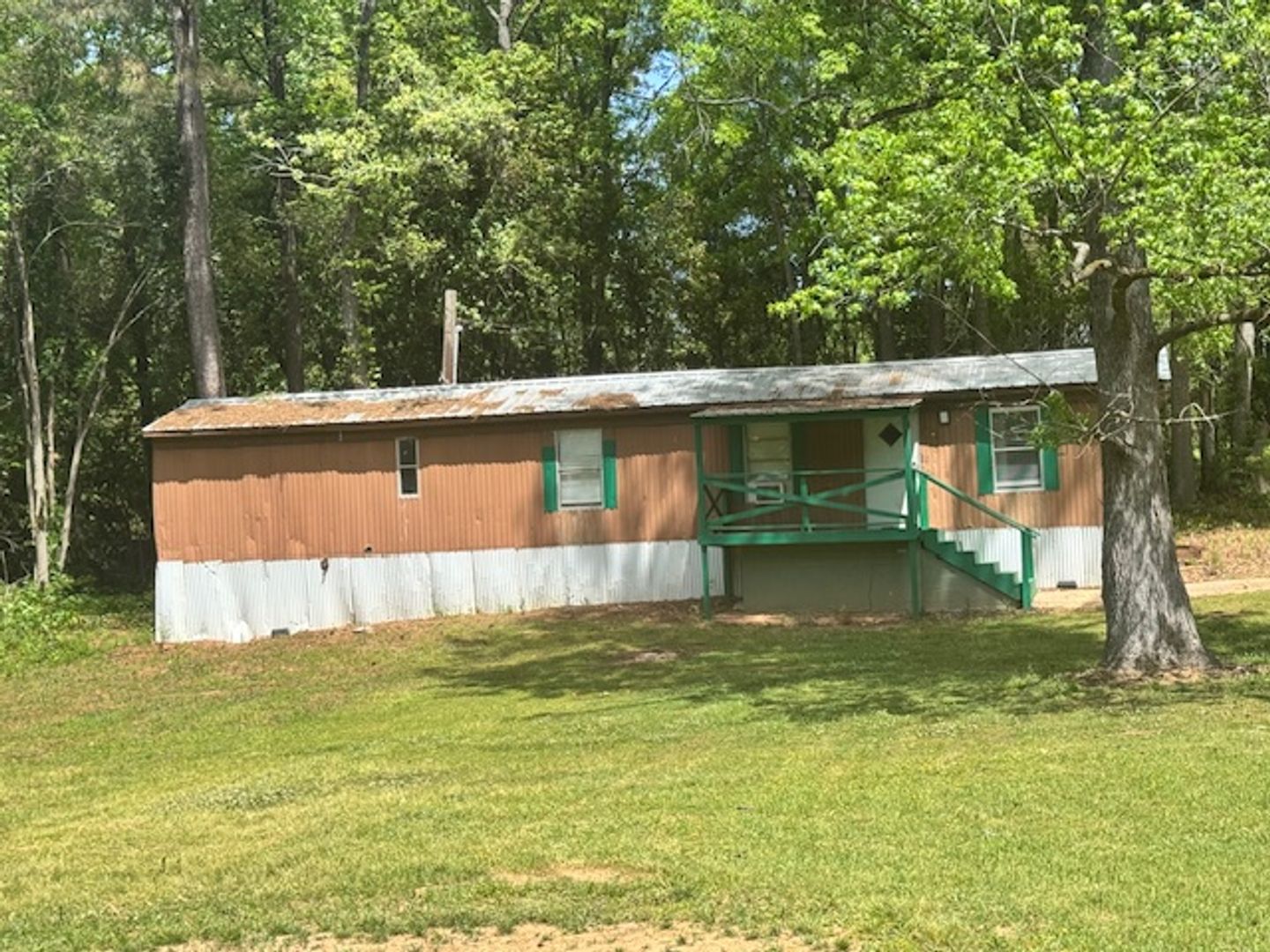 LaGrange Apartment: 51 Reed Drive