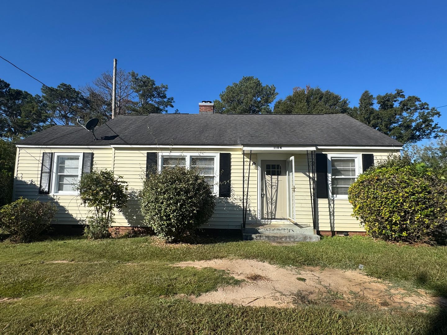 1104 S. 12th Ave.