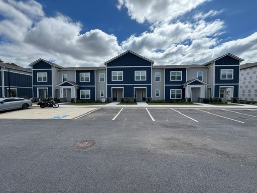 3 Bedroom Townhome – 212 Rooker Drive, LaGrange, GA 30241