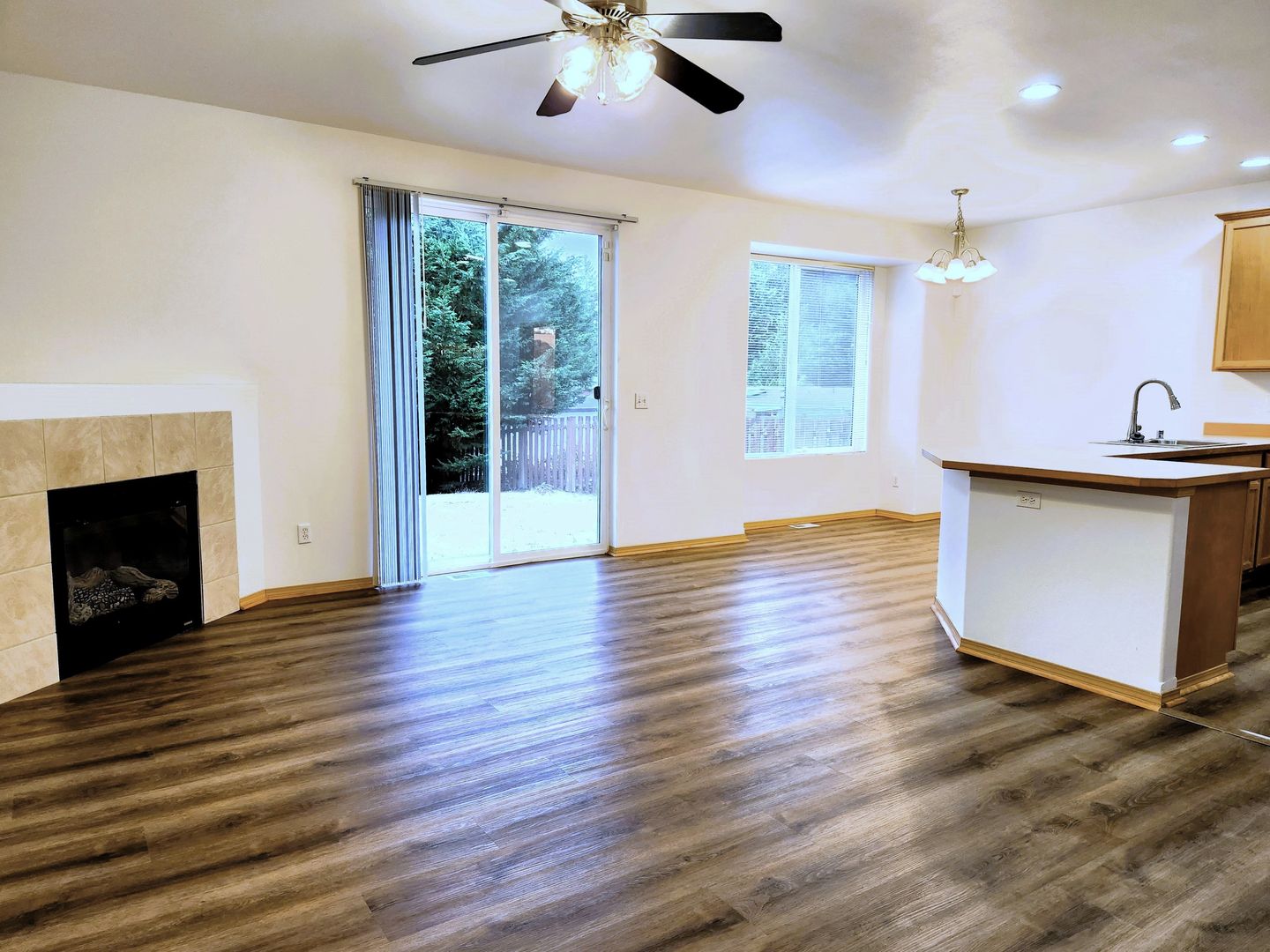 Puyallup House: 19117 97th Ave Court East