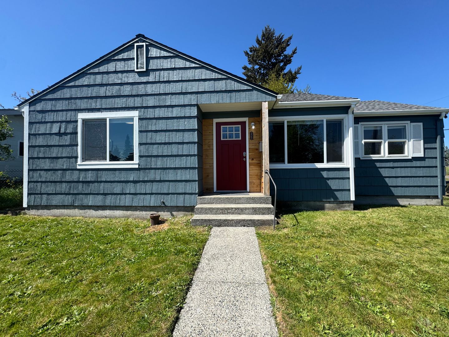 Tacoma House: 3562 E L. St