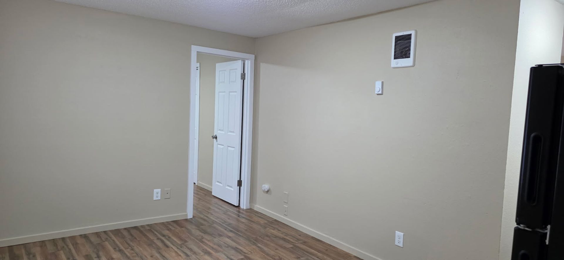 Lakewood Apartment: 15121 Washington Ave SW