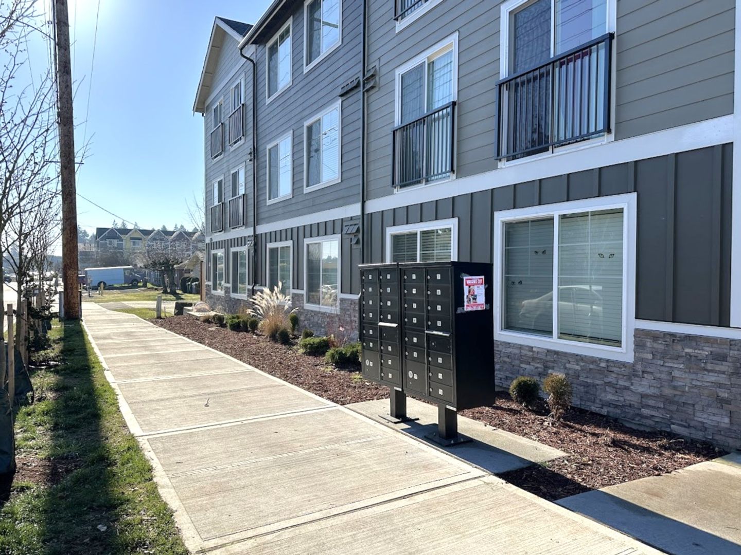 Tacoma Apartment: 4326 S Junett St