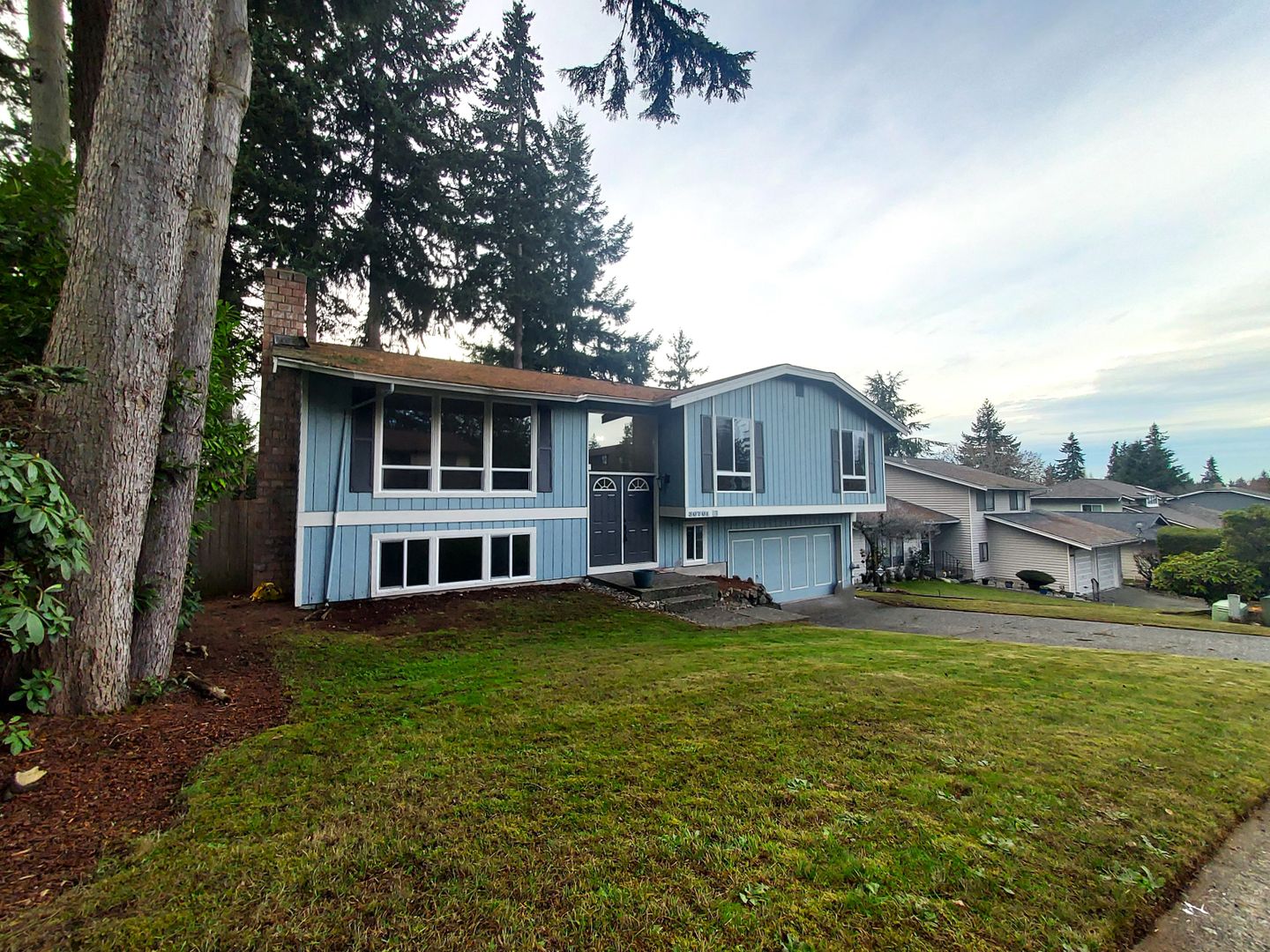 Federal Way House: 30701 5th Place South