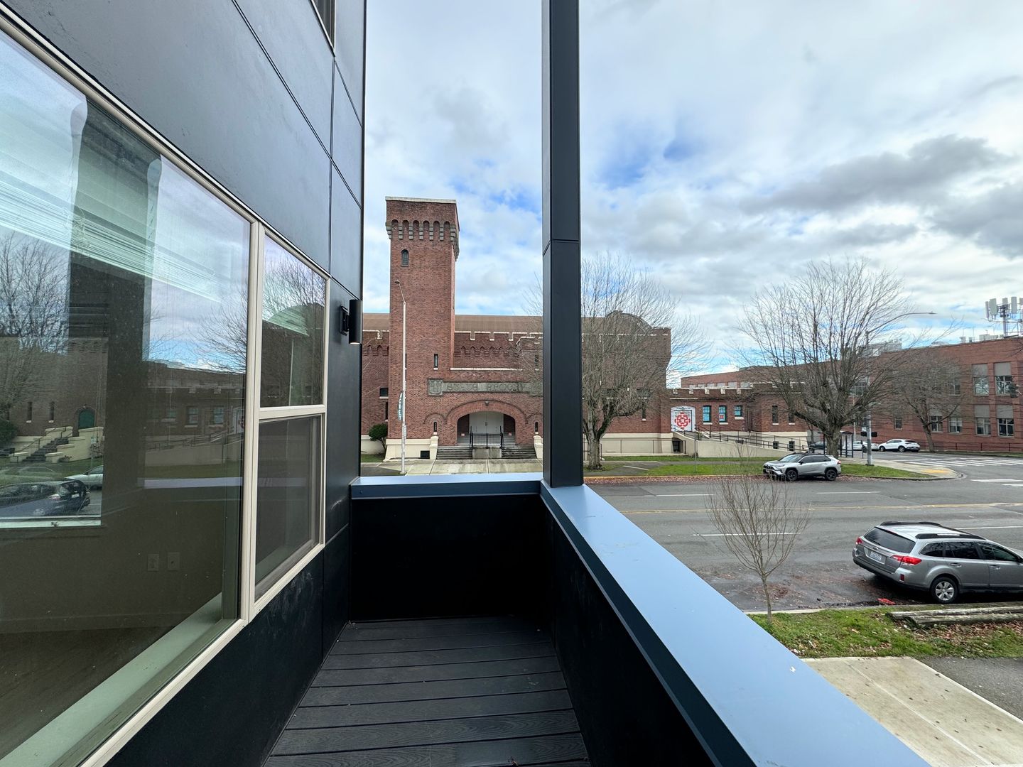 Tacoma Apartment: 1016 Yakima Avenue