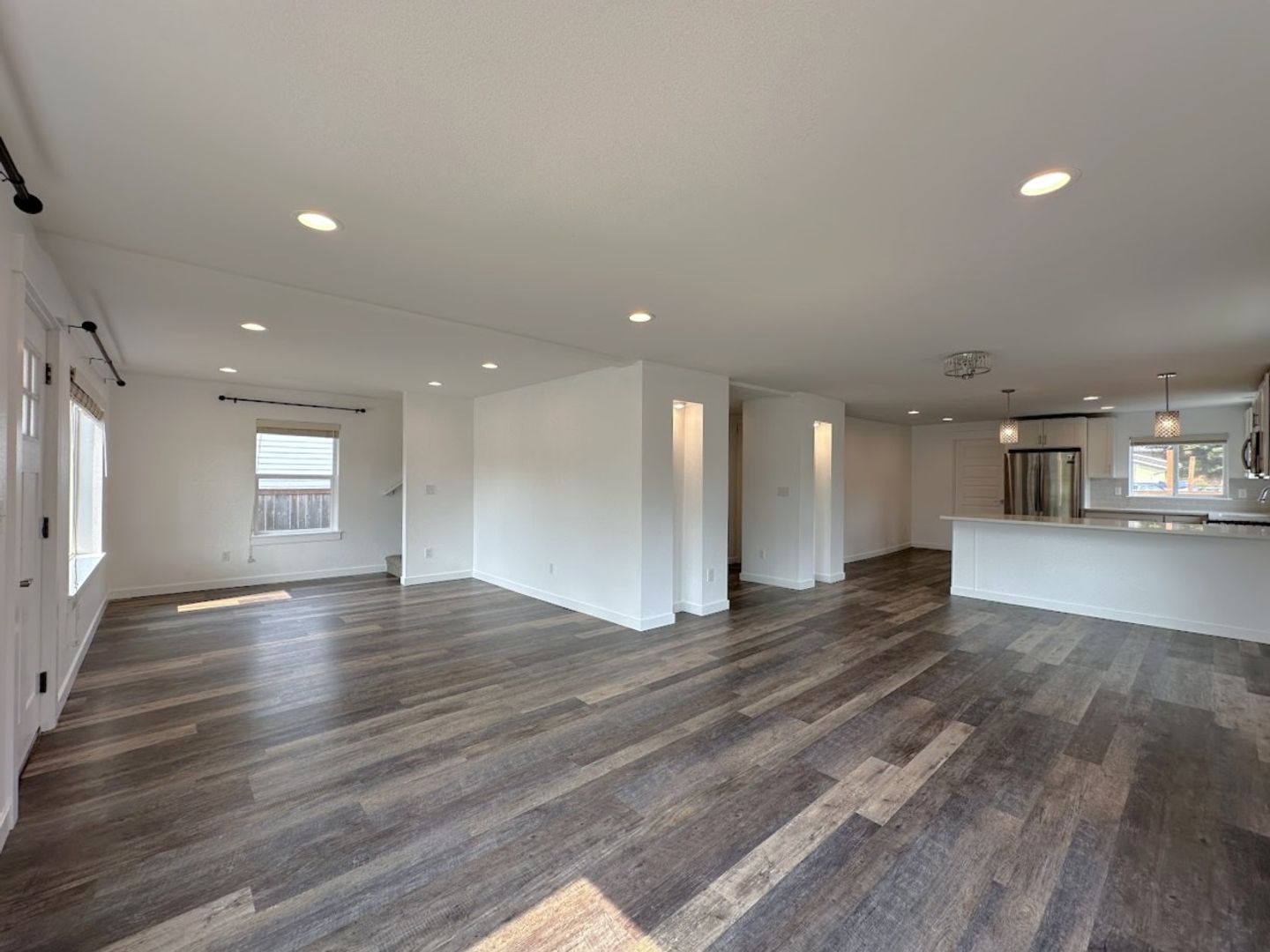University Place House: 5201 64th Street W
