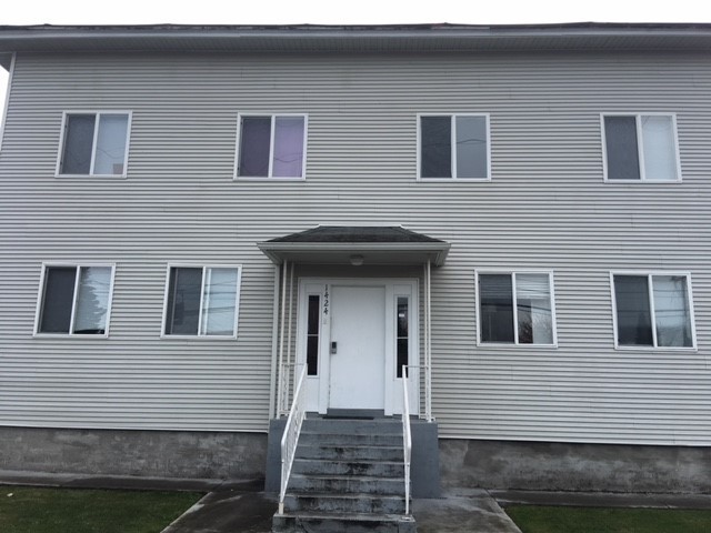 Tacoma Apartment: 1424 Earnest S. Brazill Street