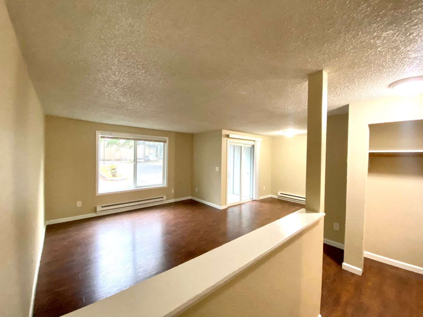 Lakewood Apartment: 12615 -12623 Lincoln Ave SW