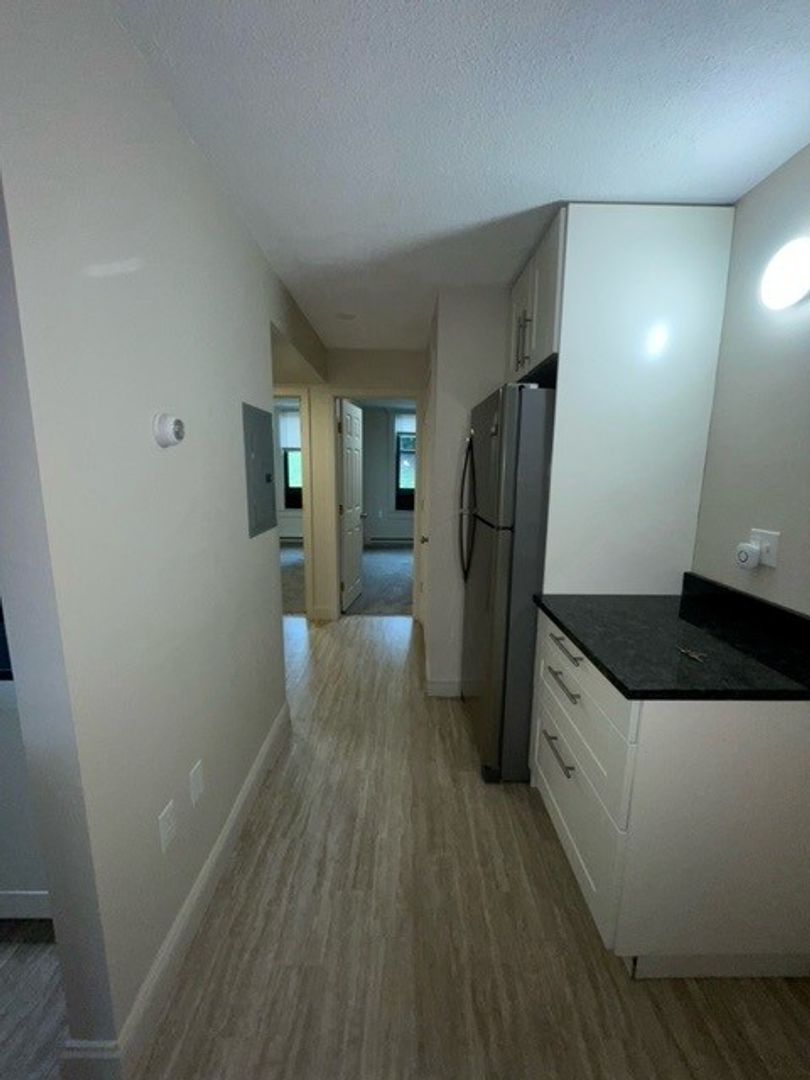 Beverly Apartment: 80 Herrick St.