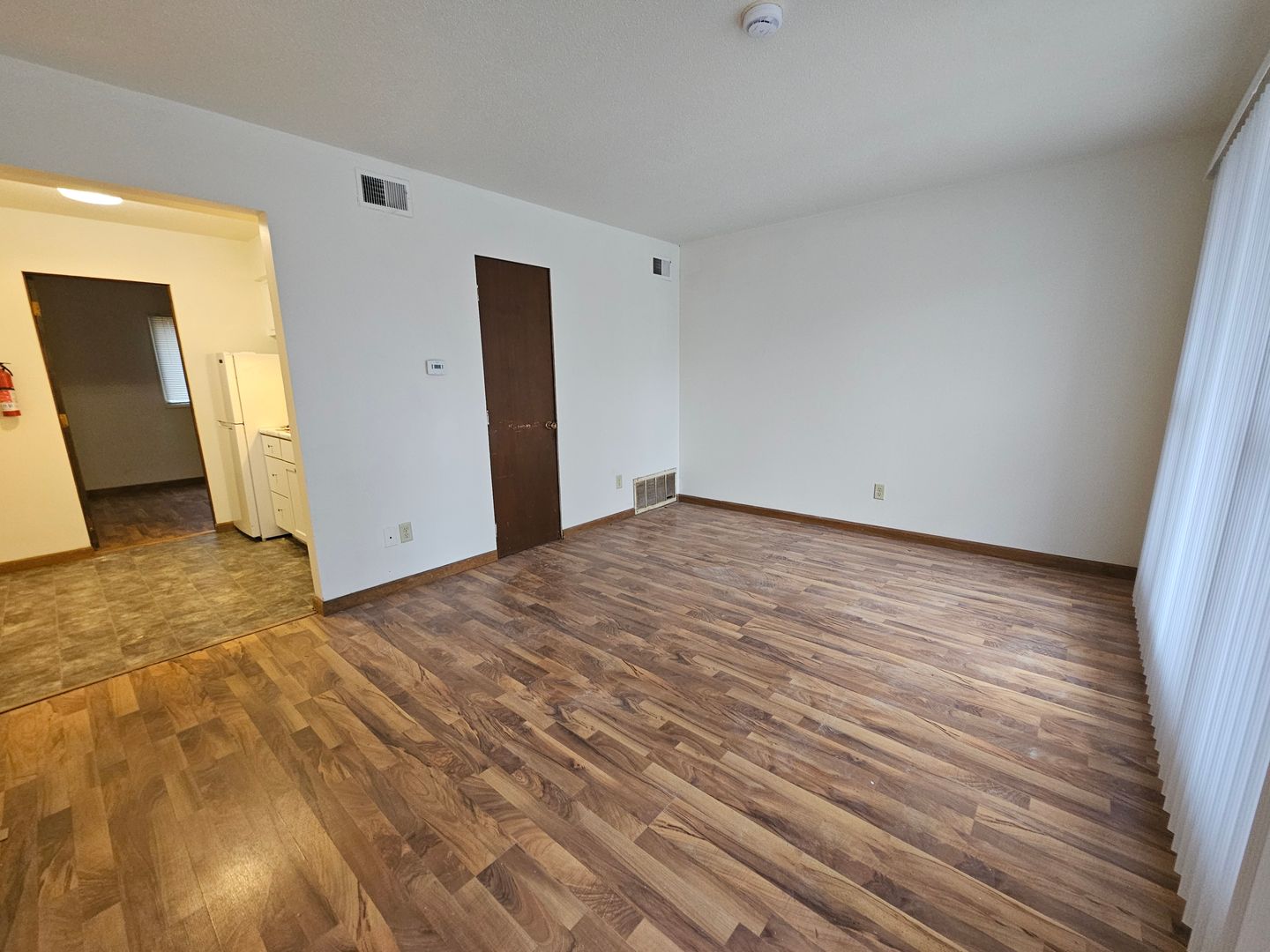 Cedar Rapids Apartment: 300 31st St NE
