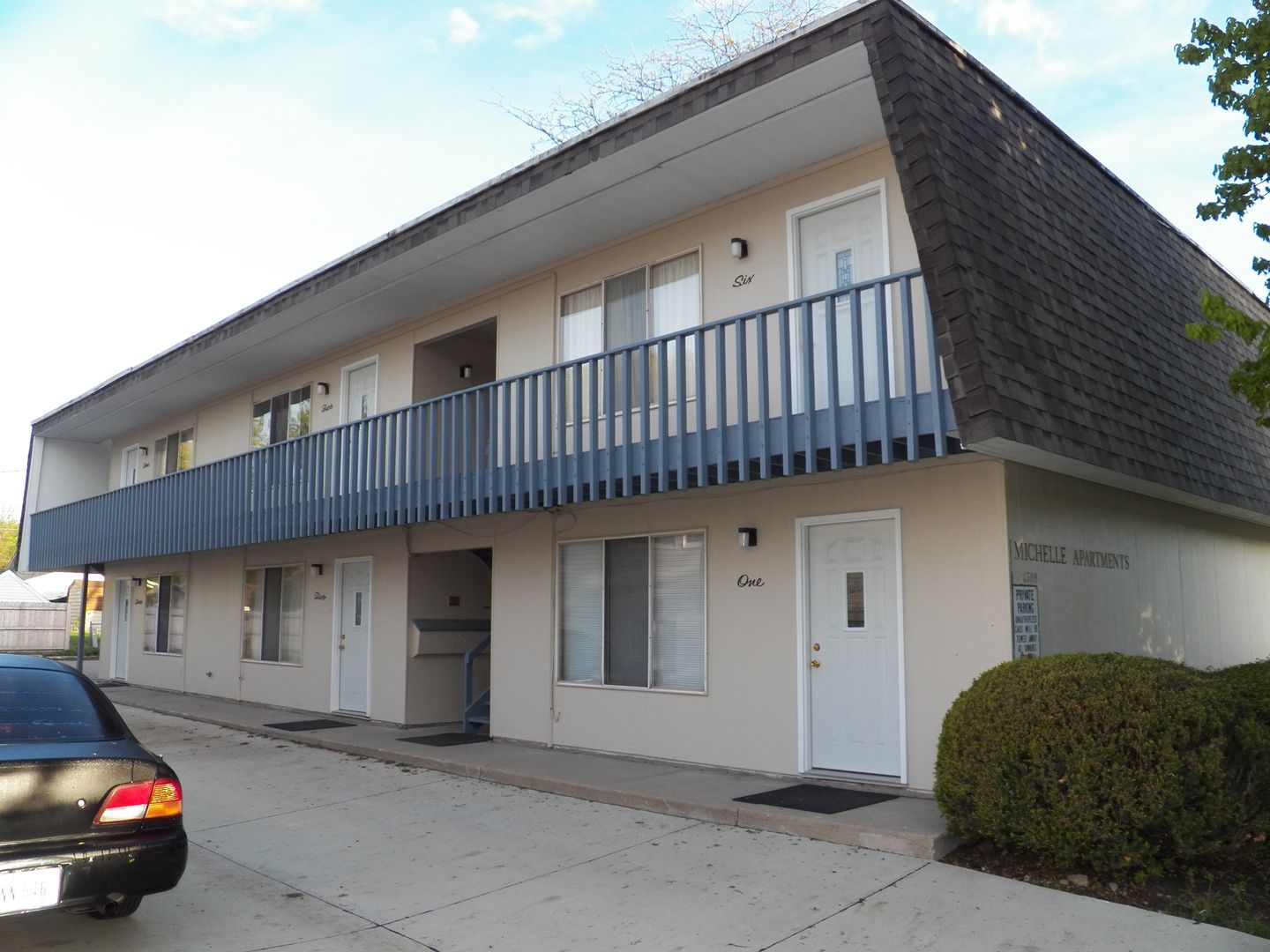 Cedar Rapids Apartment: 4509 Rushmore Dr NE