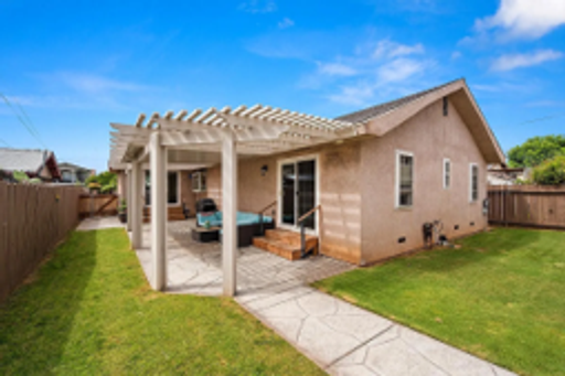 3 bed 2 bath with 3 car garage – photo 1