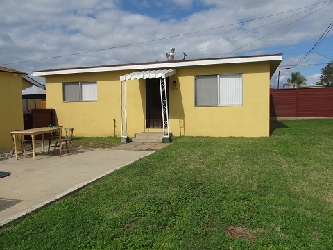 Imperial Beach House: 1015 Emory St