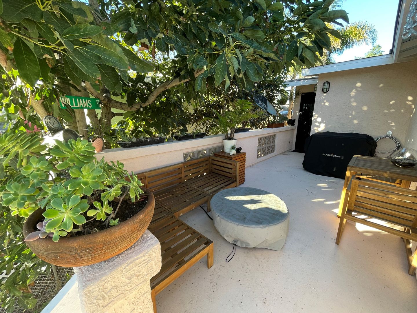 Imperial Beach House: 961 Delaware Street